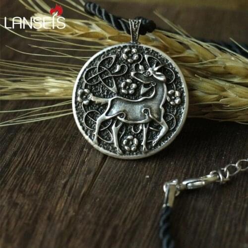1pcs CH-823-C celt symbol goat animal pendant necklace Double sided pendant