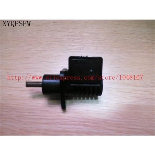 XYQPSEW For MITSUBISHI crankshaft angle sensor J005T50171
