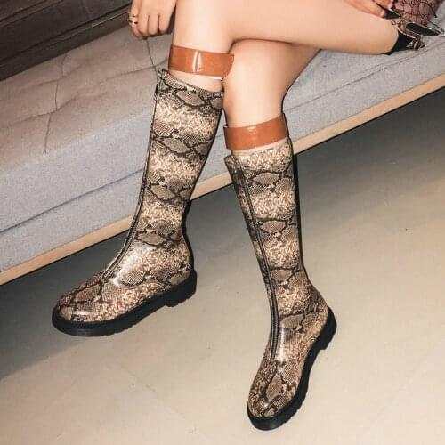 2021 New Sanke Print Women Boots Fashion Zipper Knee High Boots Comfort Flat With Autumn Winter Platform Shoes Round Toe Boots