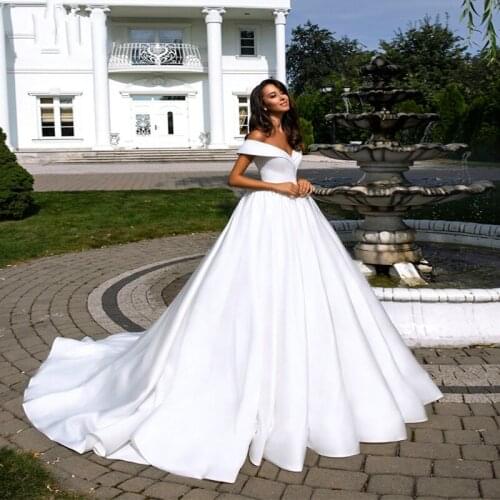 White Elegant Satin A-line Wedding dress With Folden V Neck Way From The Shoulder Vestido De Noiva