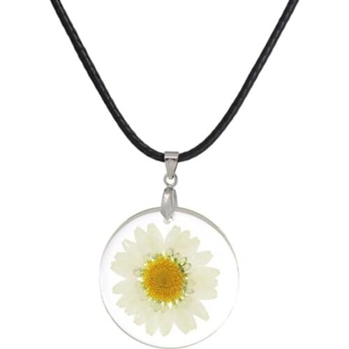 1 Piece Handmade Boho Transparent Resin Dried Flower Daisy Multicolor Pendant Silver Color Ball Chain Women Gift 45cm Long