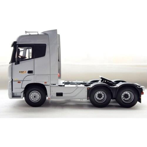 Diecast Alloy Vehicle 1/24 Foton Auman Alloy Tractor Truck Model Toy Decoration Souvenir Adult Collection Gift Display Ornament