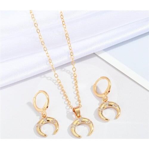 1Pair Punk Zircon Moon Horns Earrings Necklace Set For Women Cute Rock Crystal Crescent Moon Ear Hoop Choker Chain Jewelry E739
