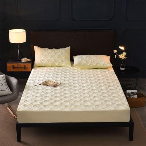 2018 New Product Quilted Mattress Protector Pad Fitted Sheet Separated Water Bed Linens with Elastic 56