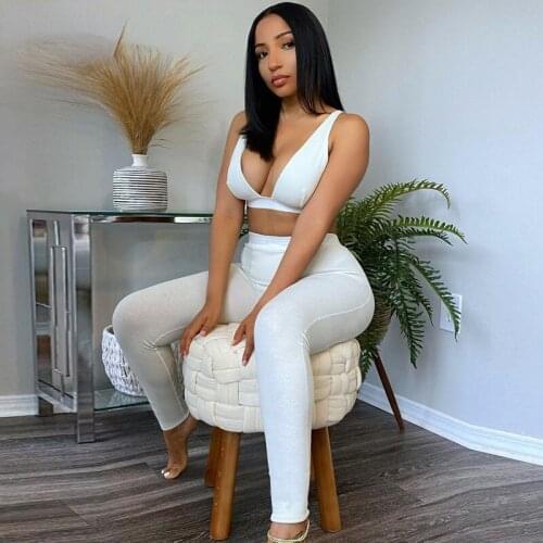 2020 Autumn Winter Clothes Sporty Tracksuit Neck Bra Leggings Set Crop Top Club Women 2 Pieces V Style Waist Material Decoration