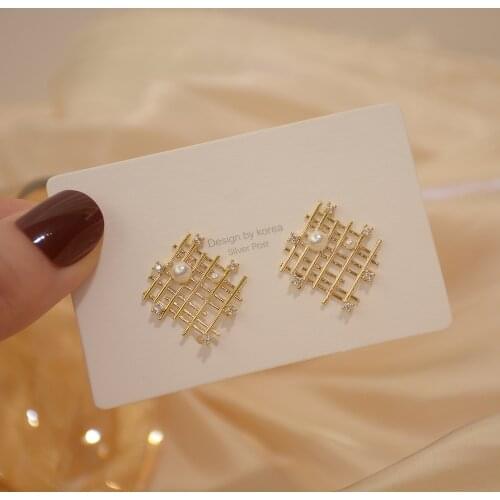 Korea Hot Selling Fashion Jewelry 925 Silver Needle 14K Real Gold Earrings Elegant Hollow Geometric Womens Prom Earrings