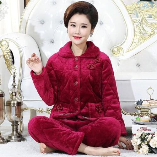 Middle-aged womens three-layer thick warm pajamas Coral velvet quilted sleepwear Long sleeve flannel quilted casual tracksuit
