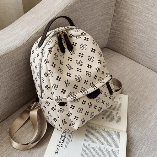 Good csat Faux Leather Bags For Women
