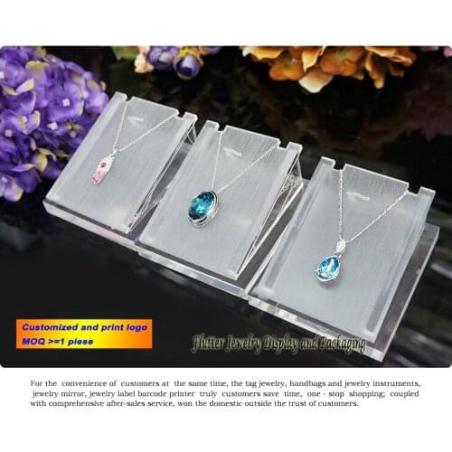 Hot sale Acrylic Jewelry Display Stand Pendant Display RackNecklace Holder Pendant Display Organizer Showcase