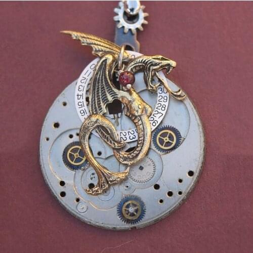 Punkboy Unique Magic Flying Snake Wing Necklace Michanical Gear Round Wheel Clock Steampunk Pendant Copper Mens Necklace