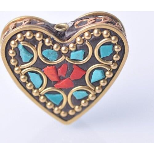 2pcs 32x28mm Heart Handmade Nepalese Buddhist Tibetan Brass Metal & Clay Loose Craft Beads for Necklace Jewelry Making DIY