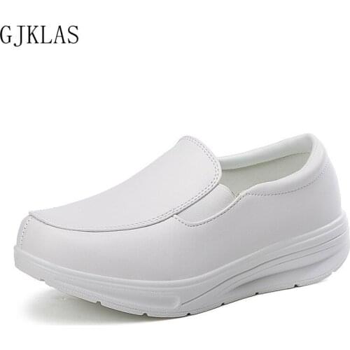 Platform Shoes Loafers Women New Arrival Leather Shoes Flats Fashion Casual Platforms Womans Slip on Shoes Nurse Chunky Sneakers