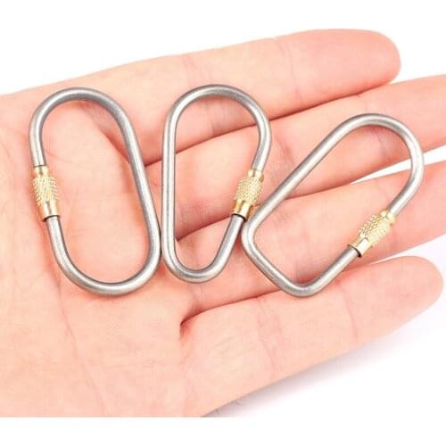 High Quality 1pcs Camping Link Titanium Carabiner Alloy Keychain Hanging Lock Buckle Hook Key Ring