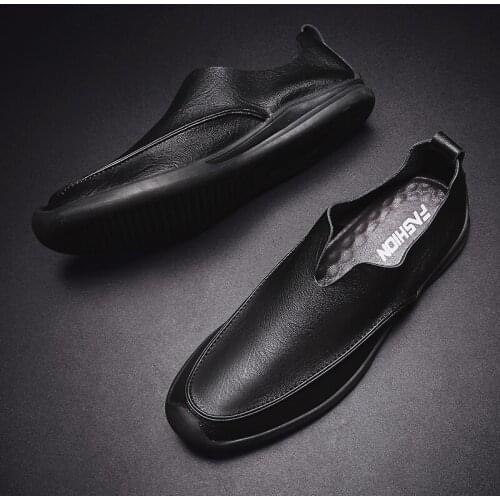 Men Casual Loafers Moccasins Breathable Slip on Leather Boat Shoe Breathable Outdoor Walking Flats Driving Shoes