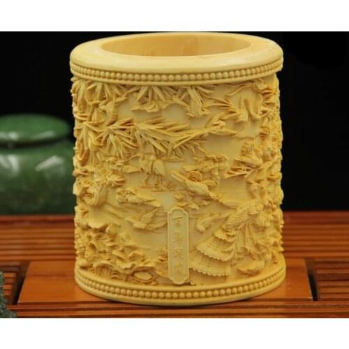 Carved solid wood pen holder Decoration of Boxwood arts and crafts home furnishings gift handmade artwork