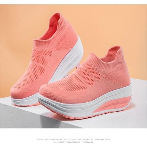 Fall 2020 Hot Style Womens Shoes Flying Woven Sports Shoes Overfoot Shoes Fashion Shaking Shoes Casual Shoes Socks Shoes