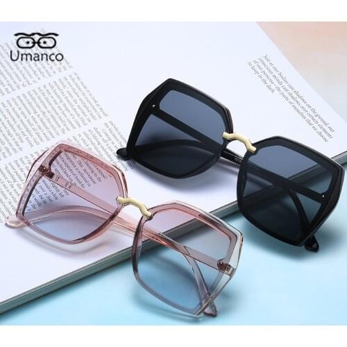 New Polarized Sunglasses for Women Men Square PC Frame Wraped Oversized Eyeglasses UV400 Female Sun Shades Beach Travel Glasses