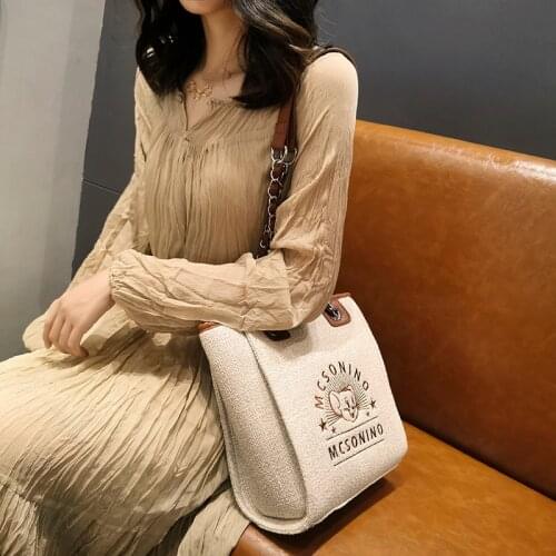 Disney cartoon Mickey canvas ladies large-capacity one-shoulder messenger bag fashion travel shopping bag literary handbag