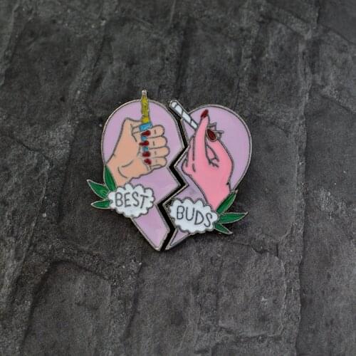 2pcs/set Broken heart Brooch Set Pins Enamel Pink Hand Lighter Cigarette Best buds Brooches Jacket Pin Badge Friendship Jewelry