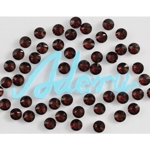 Aderu burgundy 714 super shiny lead free crystal hot fix rhinestone for nail art ornament garment shoe hat scarf car decoration