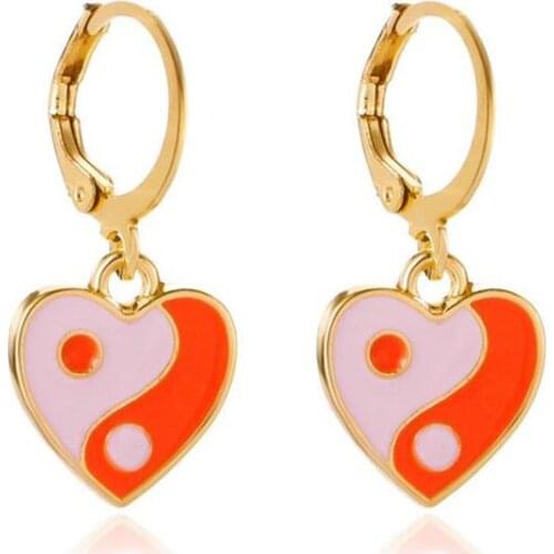 Nanny Womens Heart-Shaped Dangle Earrings Resin Dripping Oil Craft Gold Tai Chi Pattern Hip Hop Retro Fashion Jewelry Gift E025