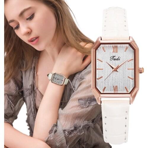 Luxury Fashion Women Watches Shining Dial Design Qualities Ladies Quartz Wristwatches Retro Rectangle Female Leather Clock Gifts