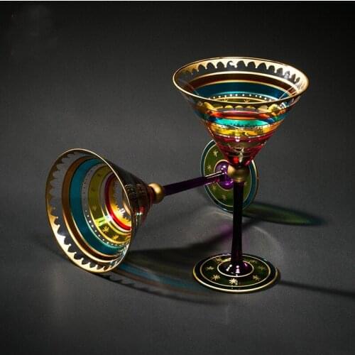 1 PAIR PAINTED COCKTAIL GLASS BAR WEDDING BANQUET CEREMONY GOBLET PERSONALITY CREATIVE FASHION WINE CUP
