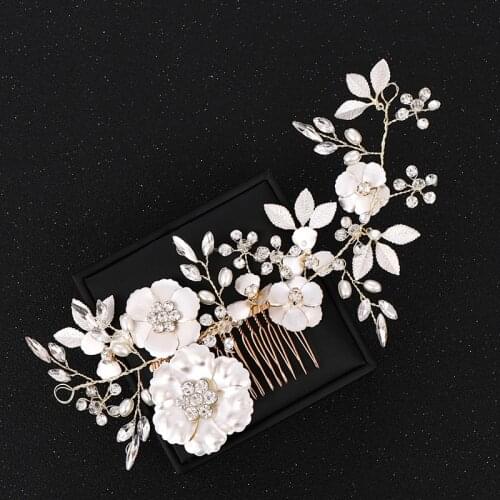 Vintage wedding Gold Hair Accessories Elegant Crystal Rhinestone Wedding Bride Hair Comb White Flower Leaves Women Hair Jewelry