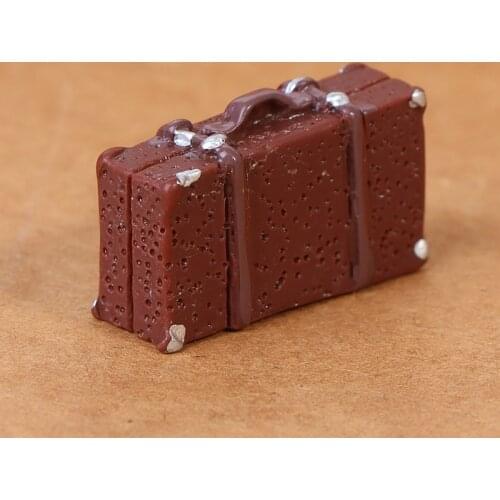 1 pcs Mini Suitcase Luggage Travel case Doll Accessories Furniture Kids Toys Play House 3D Travel Train Suitcase For Best Gift