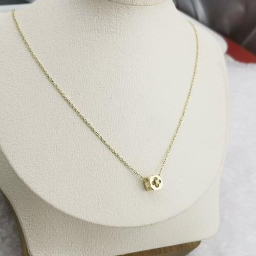 Hot Sell New Fashion Goddess Luxury For Women Gold Color Necklace Luxe Jewelry Stainless Steel Square Flower Shape