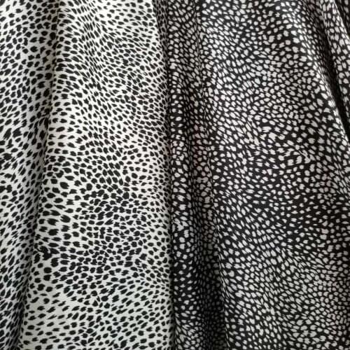 Soft Crepe Glossy Satin Fabric Leopard Classic Style Imitate Silk Material Satin Animal Print