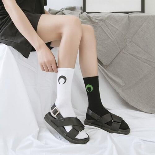 Winter Black And White Medium Tube Cotton Socks For Men Women Couples Moon Embroidery Personality Creative Stocking Wholesale