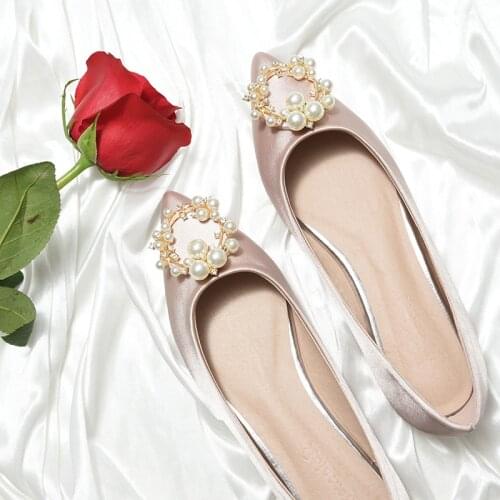 Luxury pearl buckle flat shoes women pointed toe silk beads bride wedding shoes 34-43 plus size ballerina shoes scarpe donnaNS24