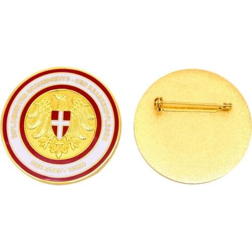 Factory custom high quality round badge cheap custom metal badges plating gold with enamel color pin