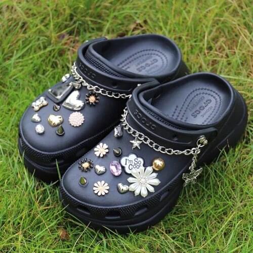 Shoes Decoration for Crocs Slides Bling Charms Punk Rivets Chains Designer Rhinestone DIY Slippers Accessories Beading for Clogs