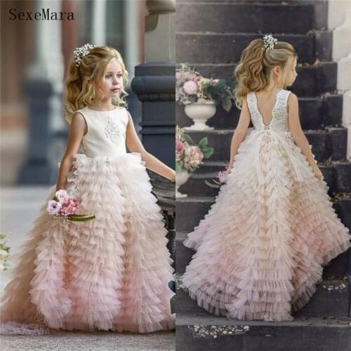 Vintage Tiered Cloud Ball Gown Baby Girl Birthday Dress O Neck Tulle Lace Kids Clothes Flower Girl Dress