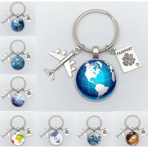 Earth Aircraft Keychain Pendant Earth Compass Personalized Commemorative Keyring Gift for Travel Lovers
