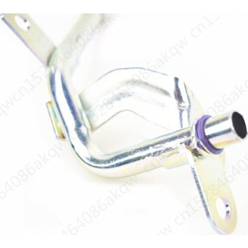 Gearbox inlet pipe joint Suitable for 2007Fo rdM ond eoG ala xy2010 Gearbox cooling oil pipe joint Gearbox heat pipe fitting