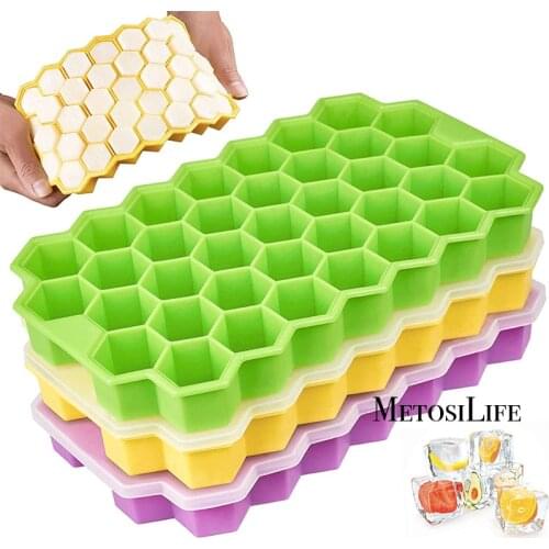 MetosiLife Ice Cube Trays With Removable And Anti Overflow Lids BPA Free,Flexible Ice Molds for Whiskey Cocktail Freezer Chilled