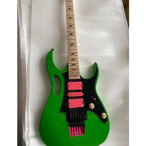 High quality electric guitar, fresh green paint neck 5-Pair color pick-up installation portable handle free transportation