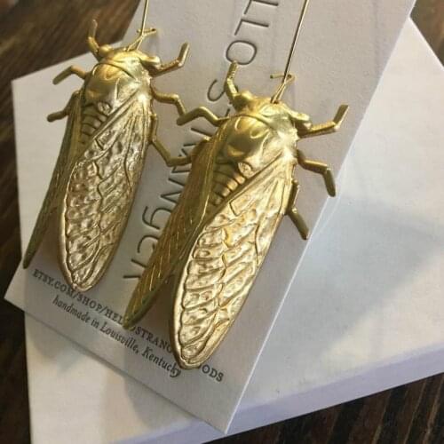 Insect Golden Cicada Dangle Earrings Vintage Handmade Giant Cicada Earrings for Women Pendientes Mujer Moda 2021 Earring Charms