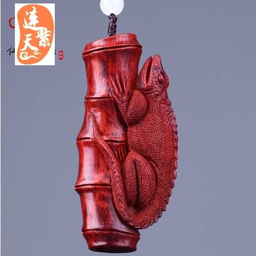 India Lobular Red Sandalwood qing dao Lizard Pixiu Hand Pieces Suction Hundreds Steadily High sheng wen Play Pendant Car Hanging