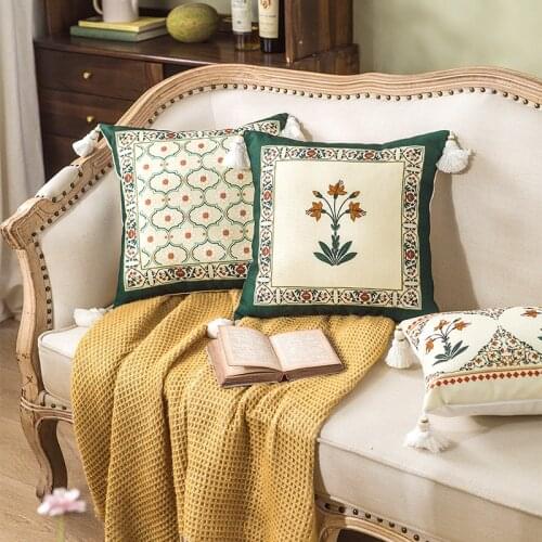 Ins Hot Sell Farmhouse Cushion Cover Floral Decorative Throw Pillow Covers Square Gift Home Sofa Car Bed Room Beige 45x45cm