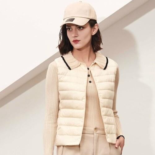Winter Weightless Round Collar Sleeveless Coat Good Quality Women White Duck Down Vest Soft Fabric Ultra Light Vest Jacket