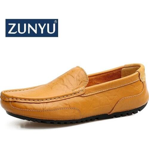 Zunyu New Leather Men Casual Shoes Brand Italian Men Loafers Moccasins Breathable Slip On Black Driving Shoes Plus Size 37-47