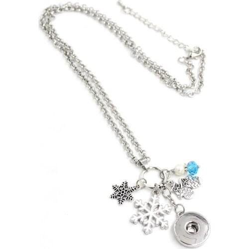 10pcs Wholesale Snap Necklace 18mm Snap Jewelry Winter Gloves Snowflakes Pendant Necklace Snowflake Jewelry Collar
