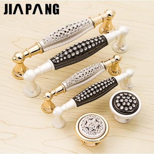 2pcs Meticulous Diamond Crystal Cabinet Wardrobe Drawer Door Knob Pull Handle Modern Europe 96mm 128mm Kitchen Furniture handles