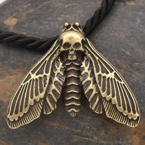 Retro Skeleton Moth Pendant Necklace Cotton Rope Chain Necklace Lady Gothic Punck High Quality Jewelry Accessories Gift