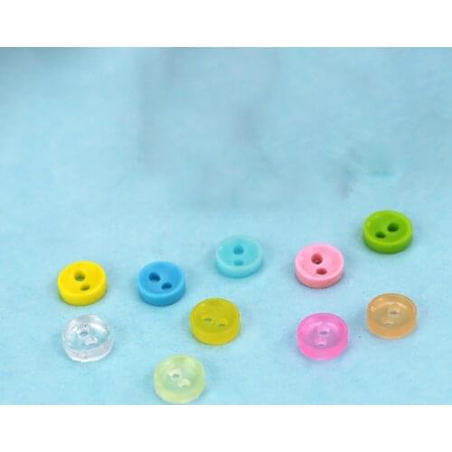 10Pcs 1/12 Doll House Miniature Resin Color Button Simulation Tailor Model Toy Mini Decoration Dollhouse Accessories