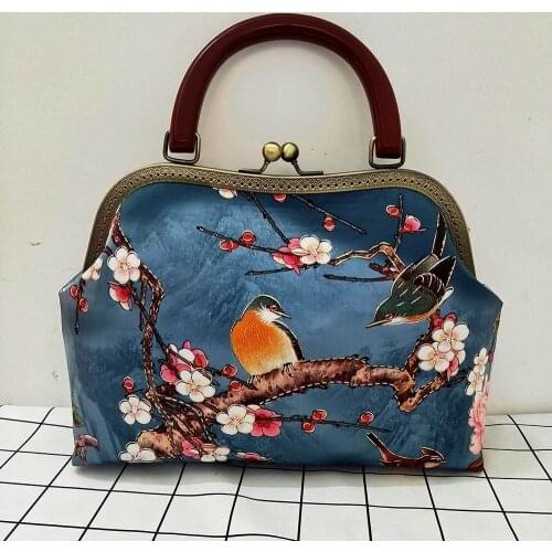 Vintage Flowers Bird Lock Shell Bag Bags Chain Women Shoulder Crossbody Bag 2021 NEW Wood Hand Bag Womens Handbags Purse